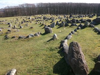 Lindholm Høje. Gravplads fra jernalderen og vikingetiden.